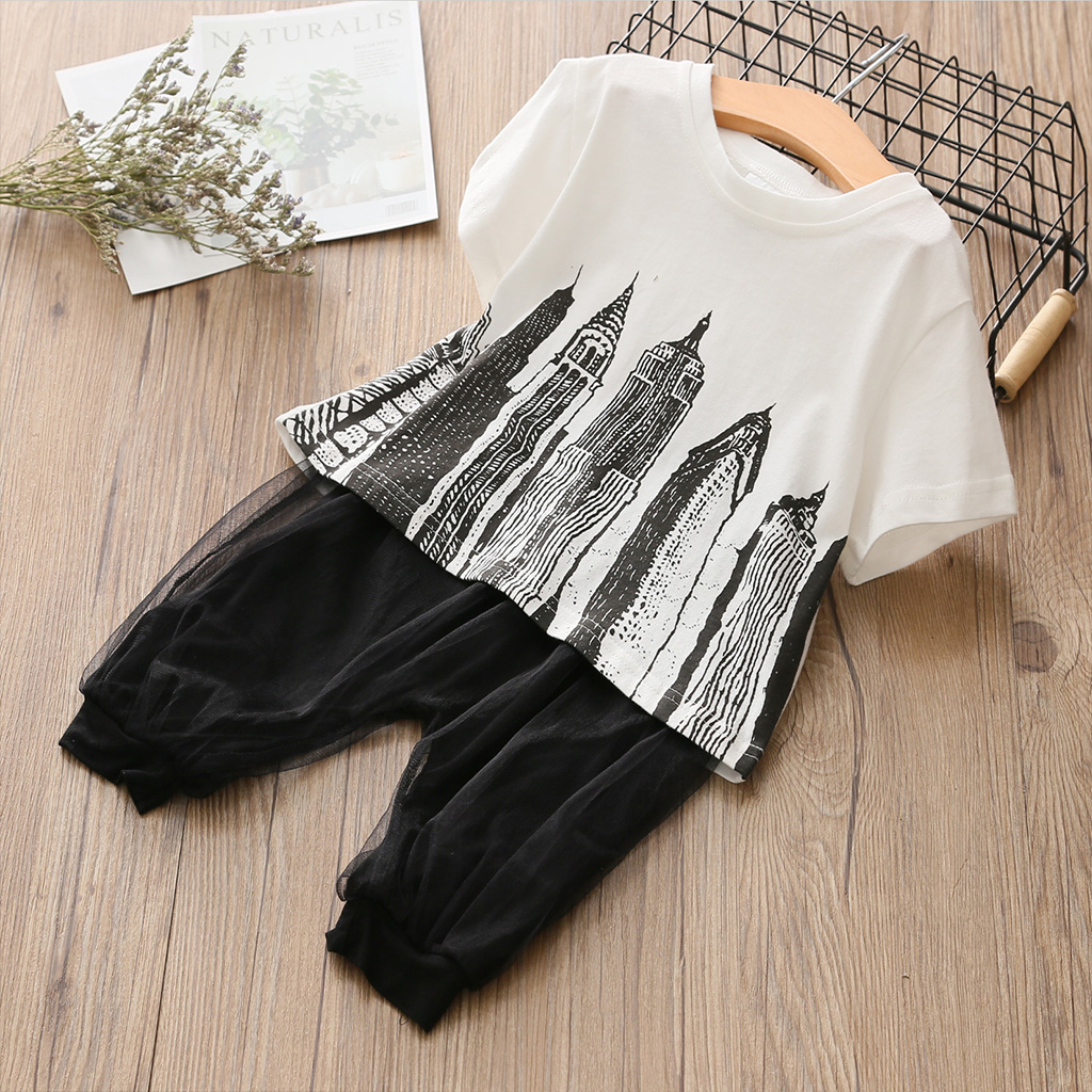 

Trendy Building Printed Tee and Pants Set for Kid