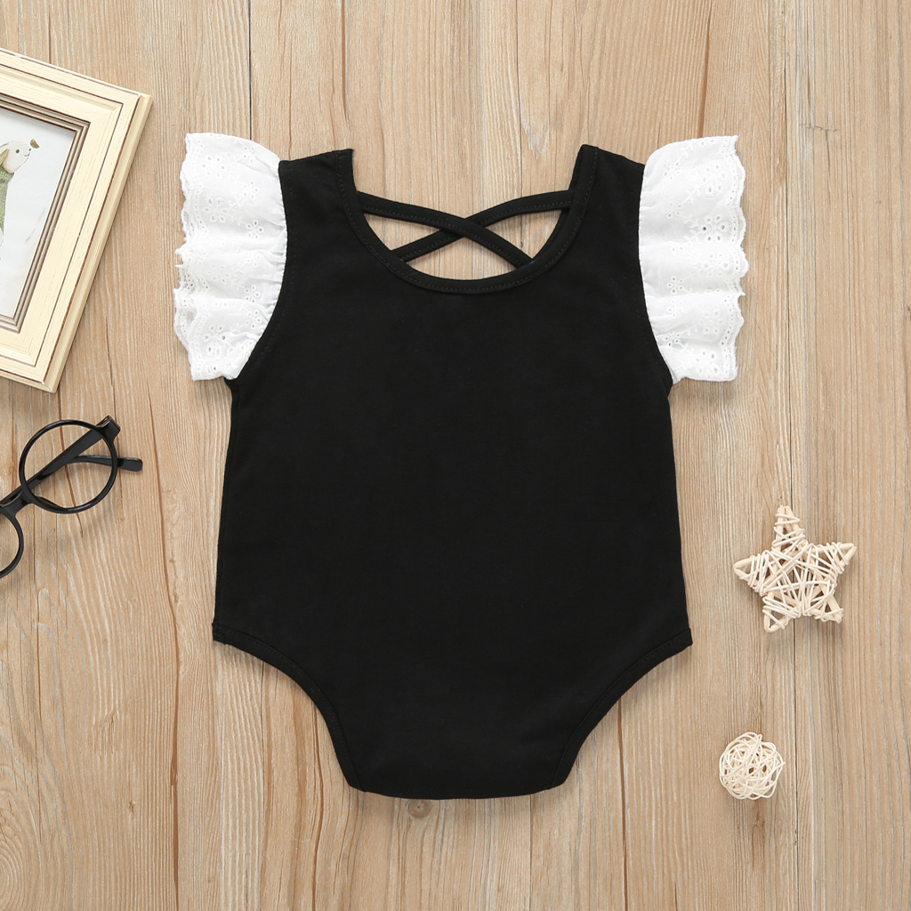 

Baby Girl Solid Lace Flutter-sleeve Design Romper