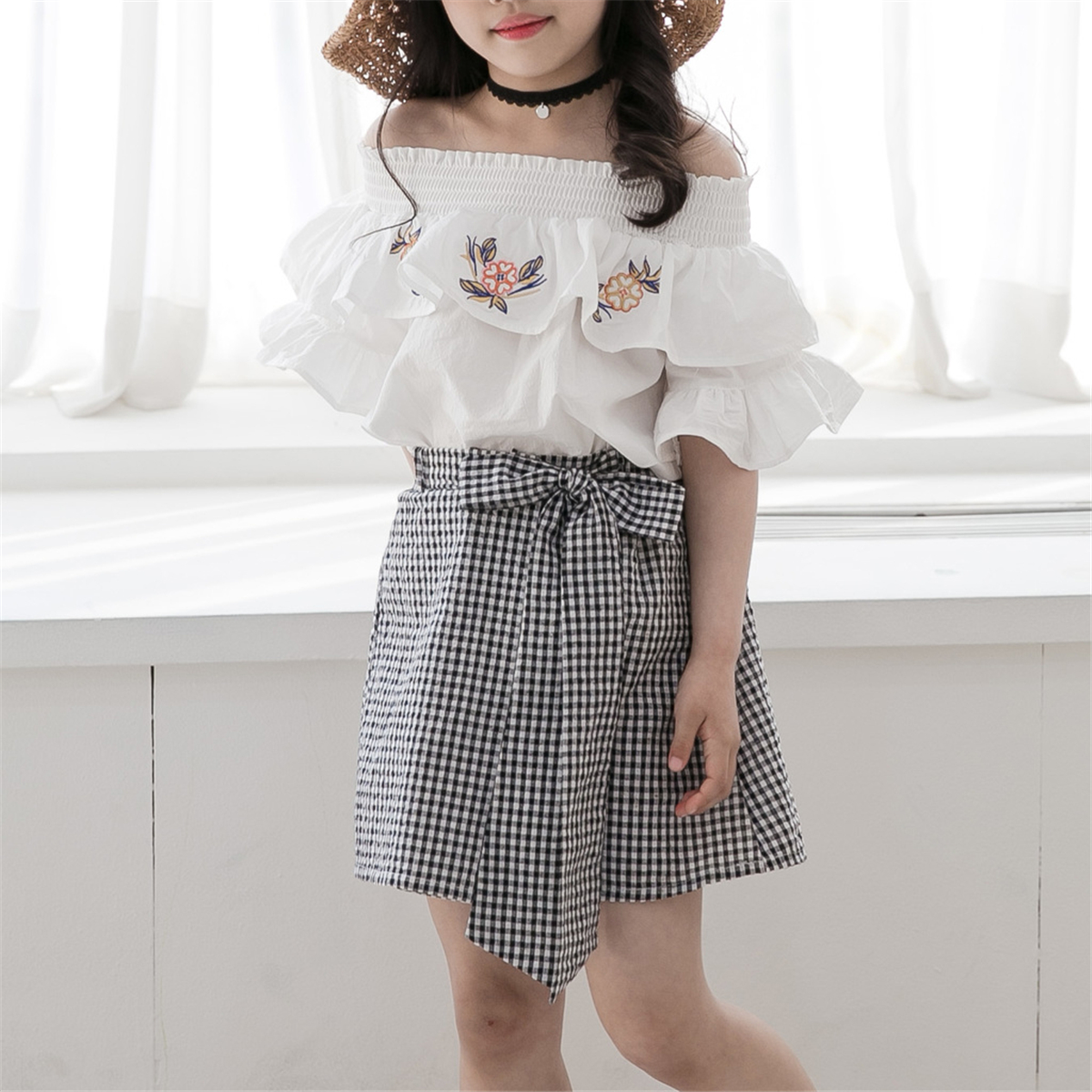 

Floral One Shoulder Tee and Plaid Skirt Set for Girl