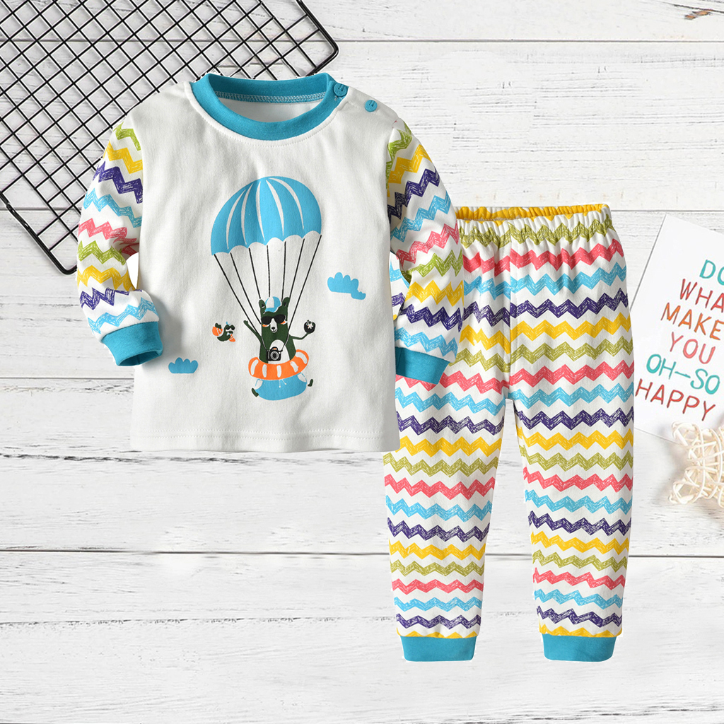 

Baby / Toddler Boy’s Bear Print Top and Striped Pants