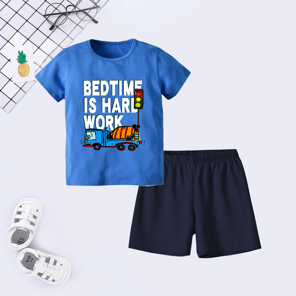 

Fun Letter Print Short-sleeve Top and Shorts Set