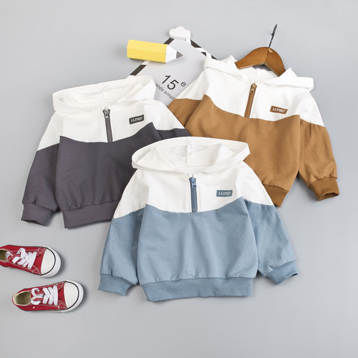 

Baby / Toddler Trendy Colorblock Hoodie