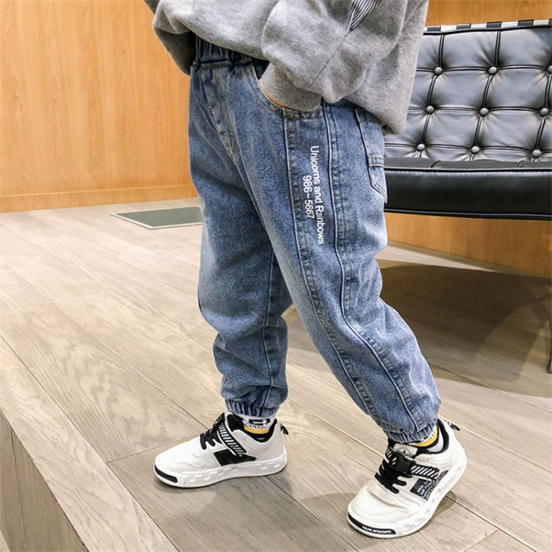 

Toddler Boy Letter Print Casual Denim Jeans with Pocket