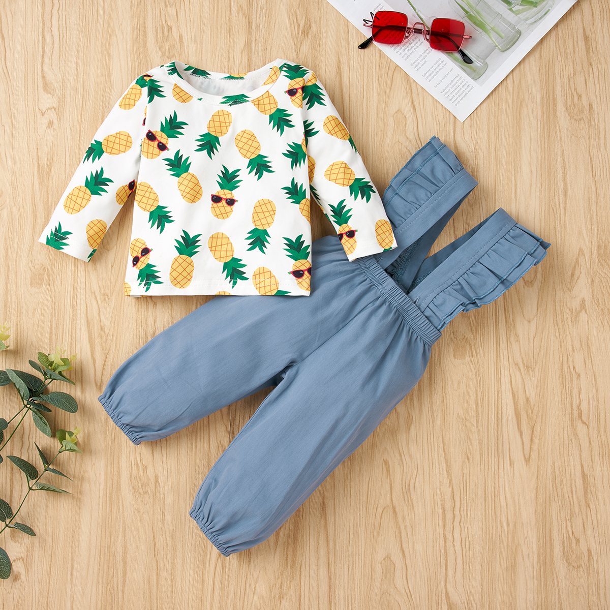 

Baby Girl Sweet Pineapple Baby's Sets