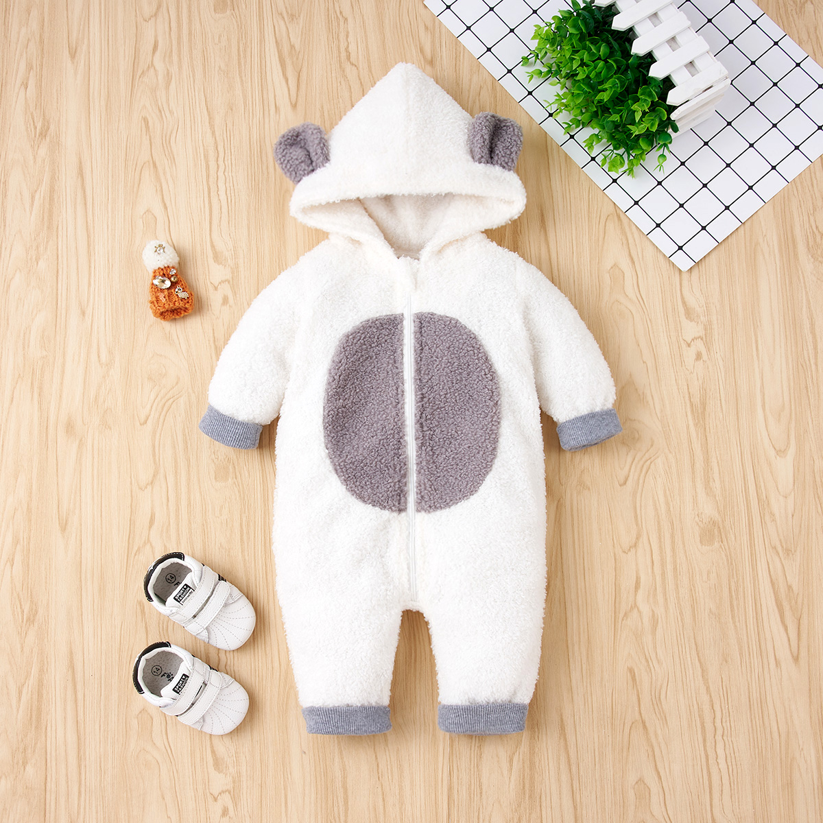 

Baby Adorable Bear Fleece Jumpsuit