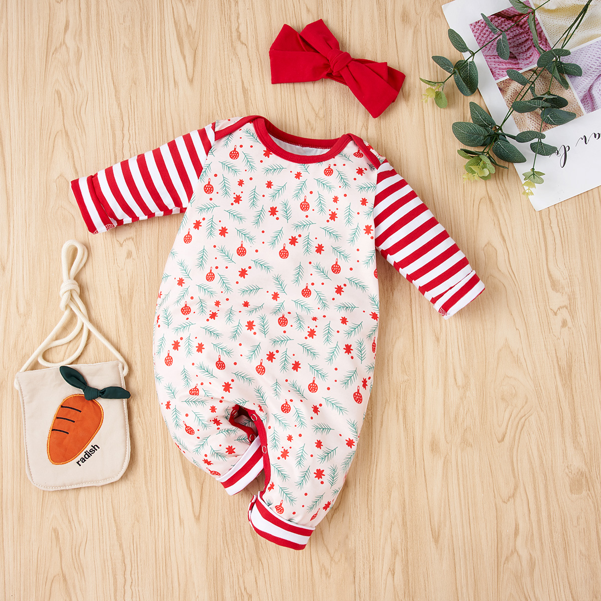 

2-piece Baby Christmas Tree Striped Jumpsuit with Headband