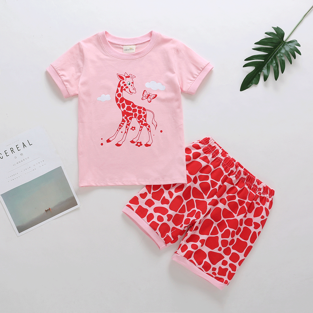 

2-piece Baby / Toddler Girl Giraffe Print Tee and Shorts Set