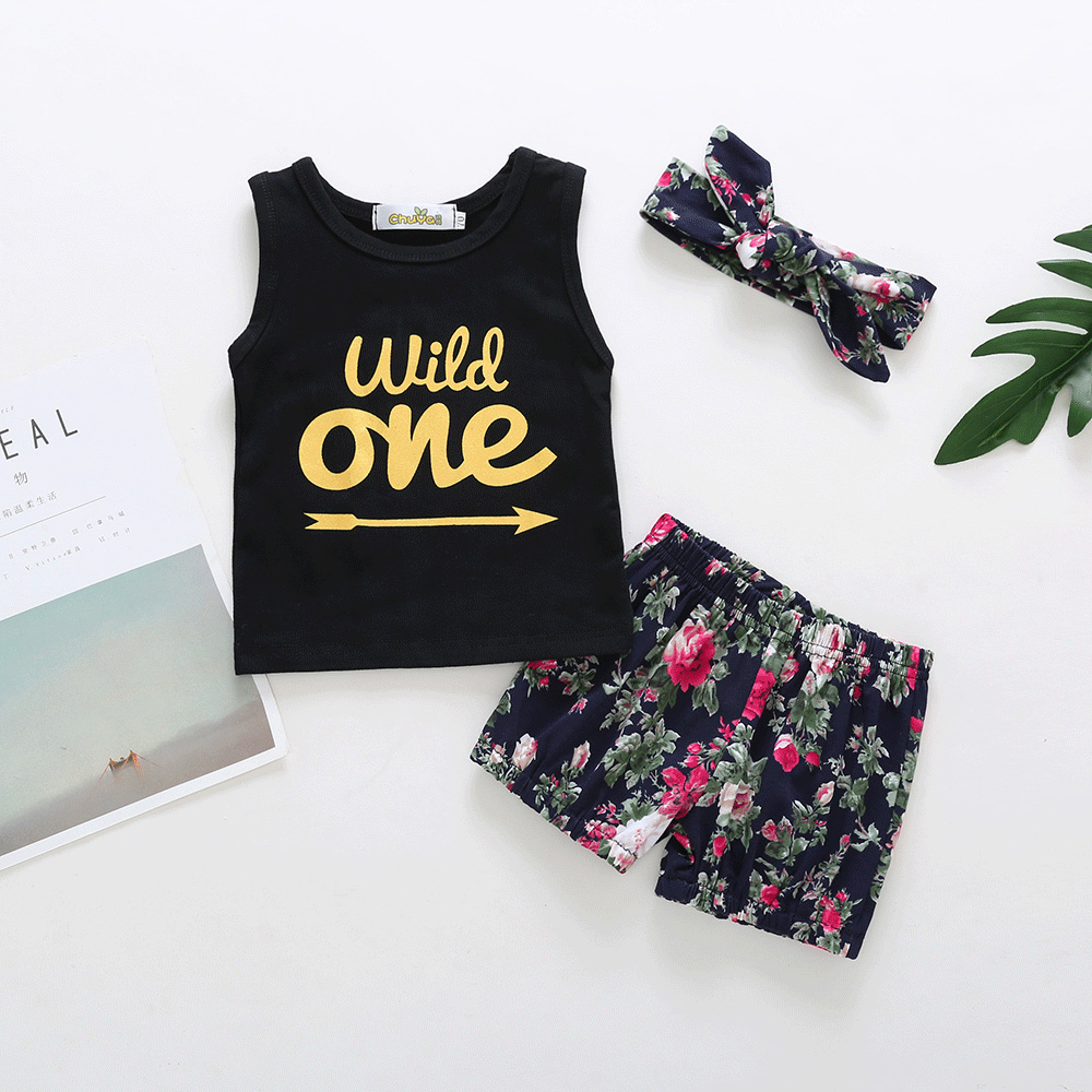 

Baby Comfy Letter Print Tank and Floral Shorts Set with Headband