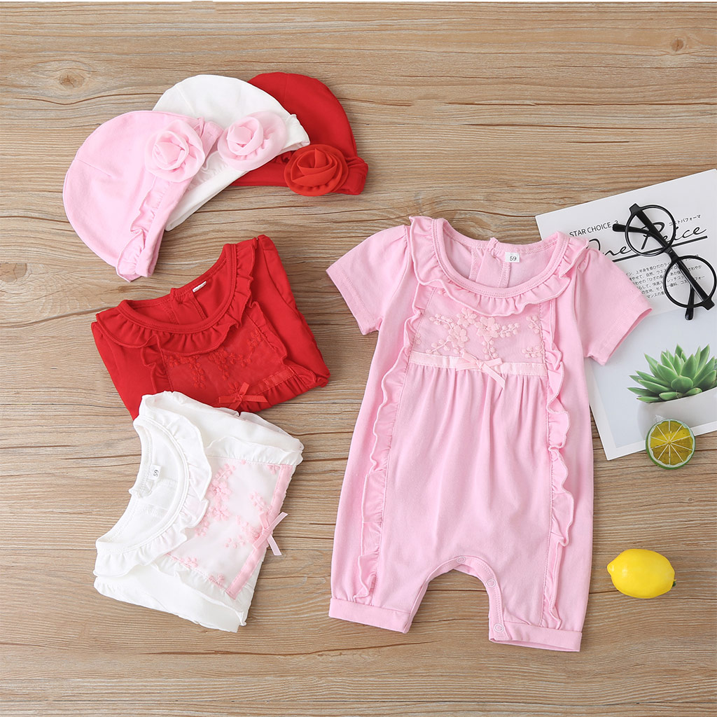 

2-piece Baby Solid Ruffled Bodysuits with Hat