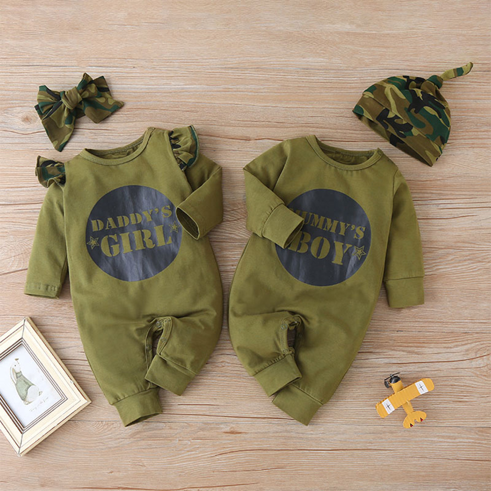 

2pcs Letter and Camouflage Print Long-sleeve Baby Set