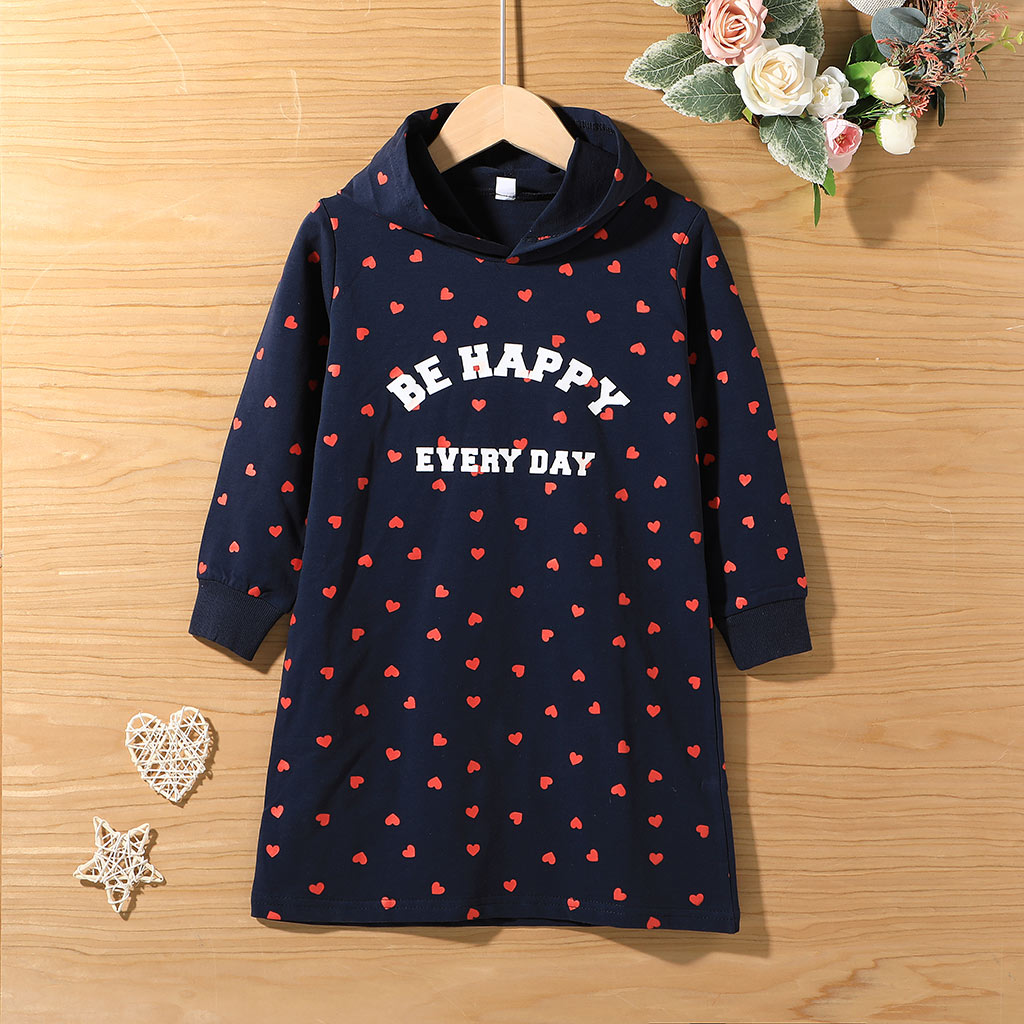 

Baby / Toddler Heart Pattern Letter Hooded Dress