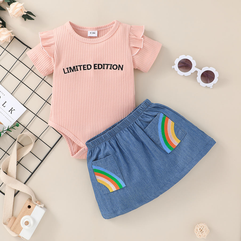 

Ribbed 2pcs Letter and Rainbow Print Short-sleeve Baby Set