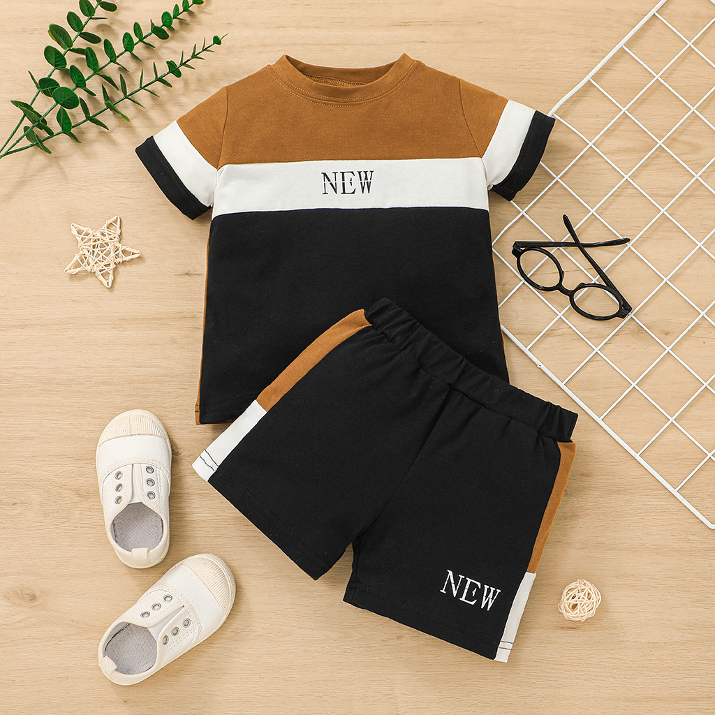 

2pcs Toddler Boy Casual Colorblock Letter Print Tee & Shorts Set