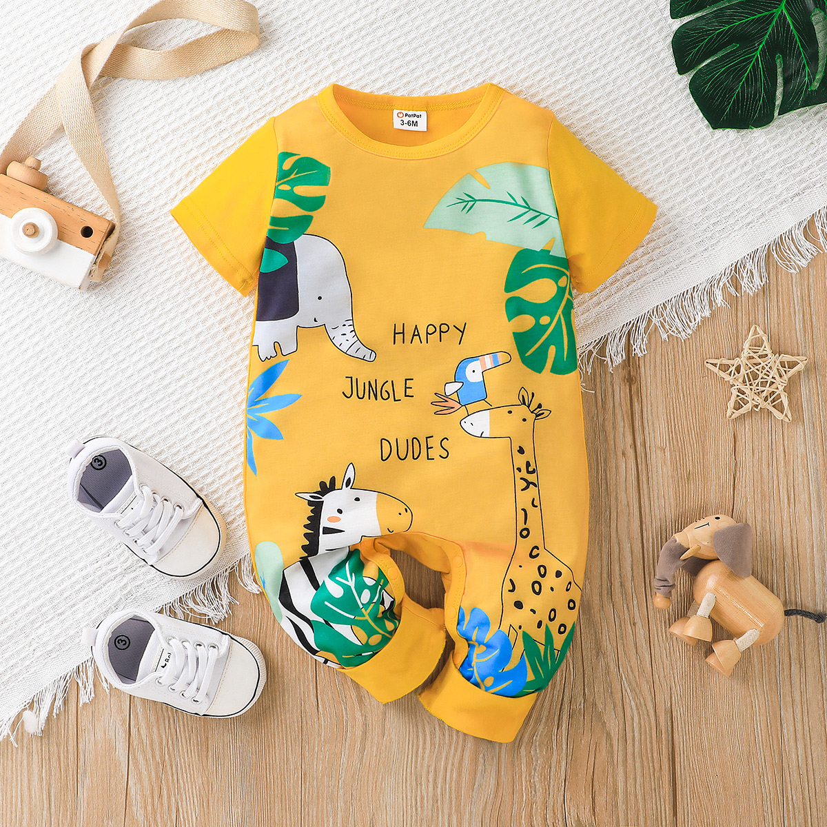 

Baby Boy/Girl 95% Cotton Short-sleeve Cartoon Animals Print Romper