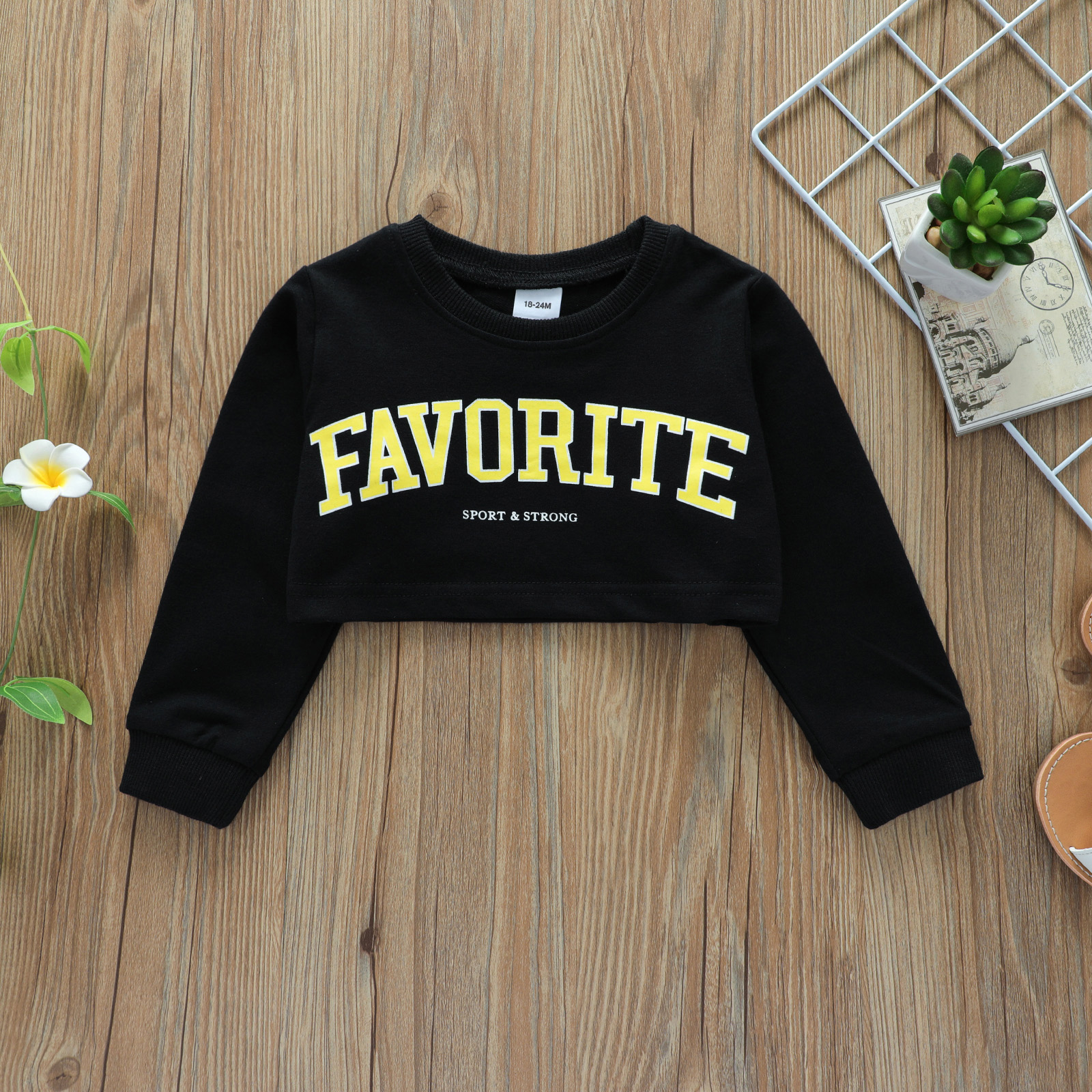 

Toddler Girl Letter Print Crop Top Pullover Sweatshirt