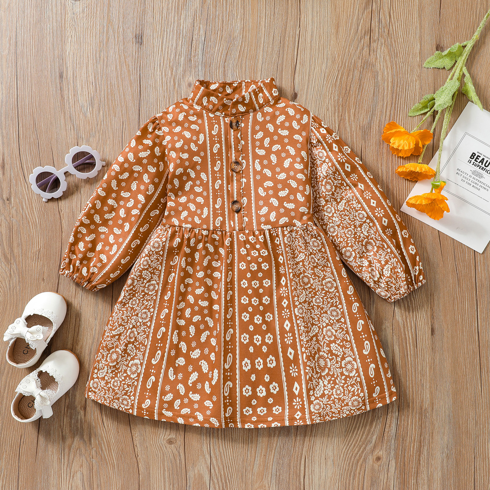

Toddler Girl Stand Collar Button Design Long-sleeve Floral Print Dress