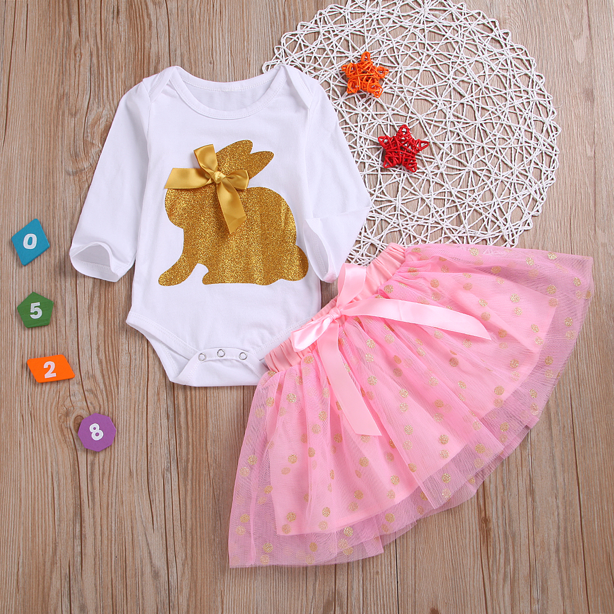 

Baby Girl's Rabbit Pattern Bodysuit and Bow Decor Tulle Skirt