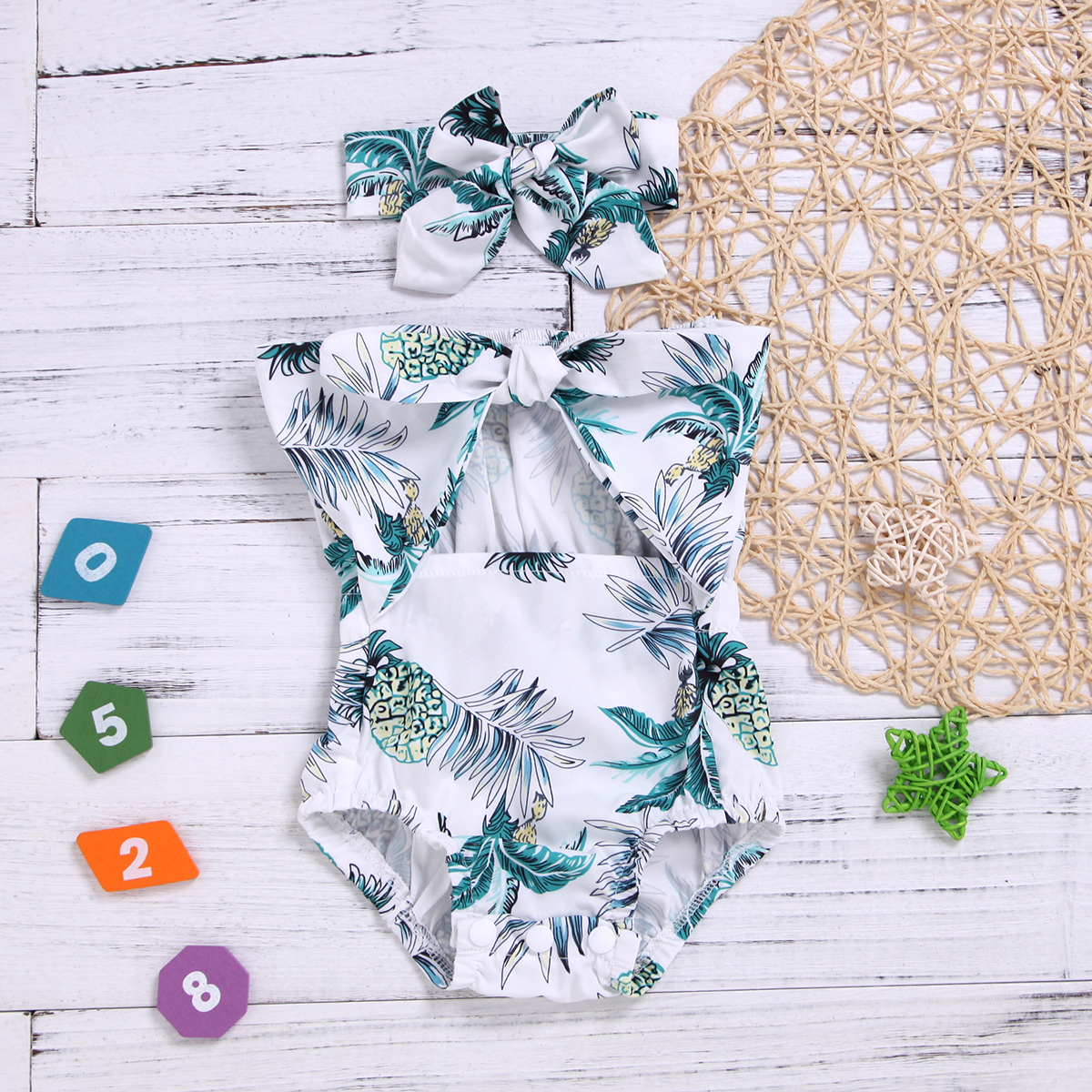 

2-piece Baby Girls Pineapple Print Bodysuit and Headband Set
