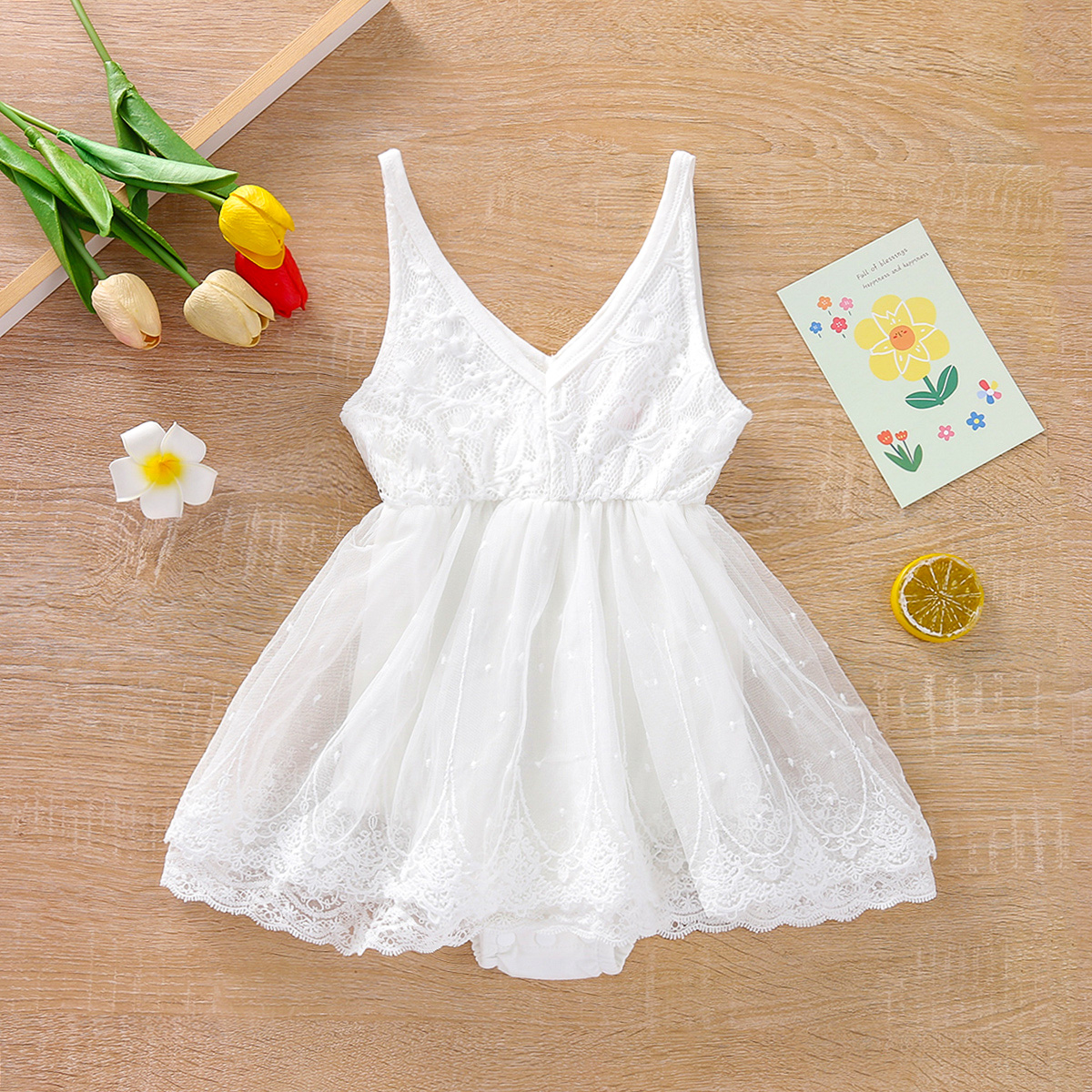 

Solid Lace Decor Mesh Layered Sleeveless Baby Romper