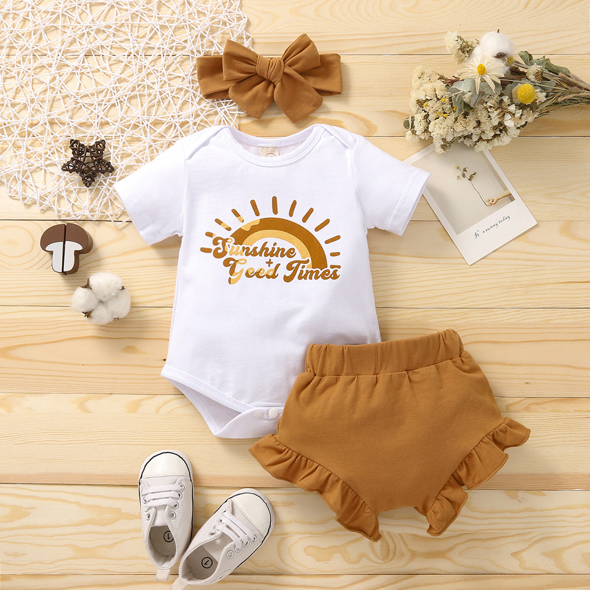 

3pcs Letter Print Short-sleeve Baby Romper Set