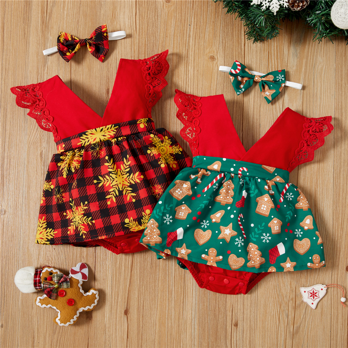 

Baby 2pcs Christmas Deep V Lace Flutter-sleeve Print Splicing Romper Dress Set