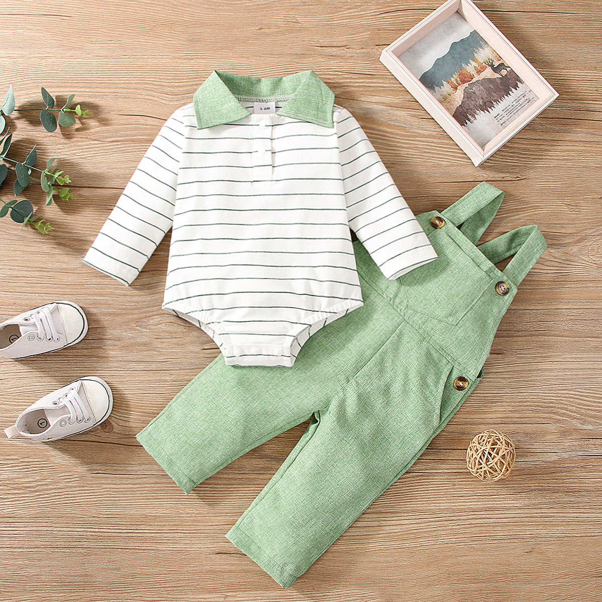 

2pcs Baby Striped Long-sleeve Lapel Romper and Solid Overalls Set