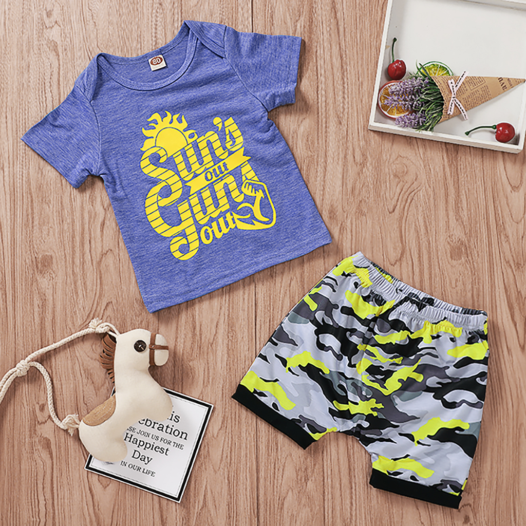 

Baby / Toddler SUN OUT Print Sun Pattern Tee and Camouflage Shorts Set