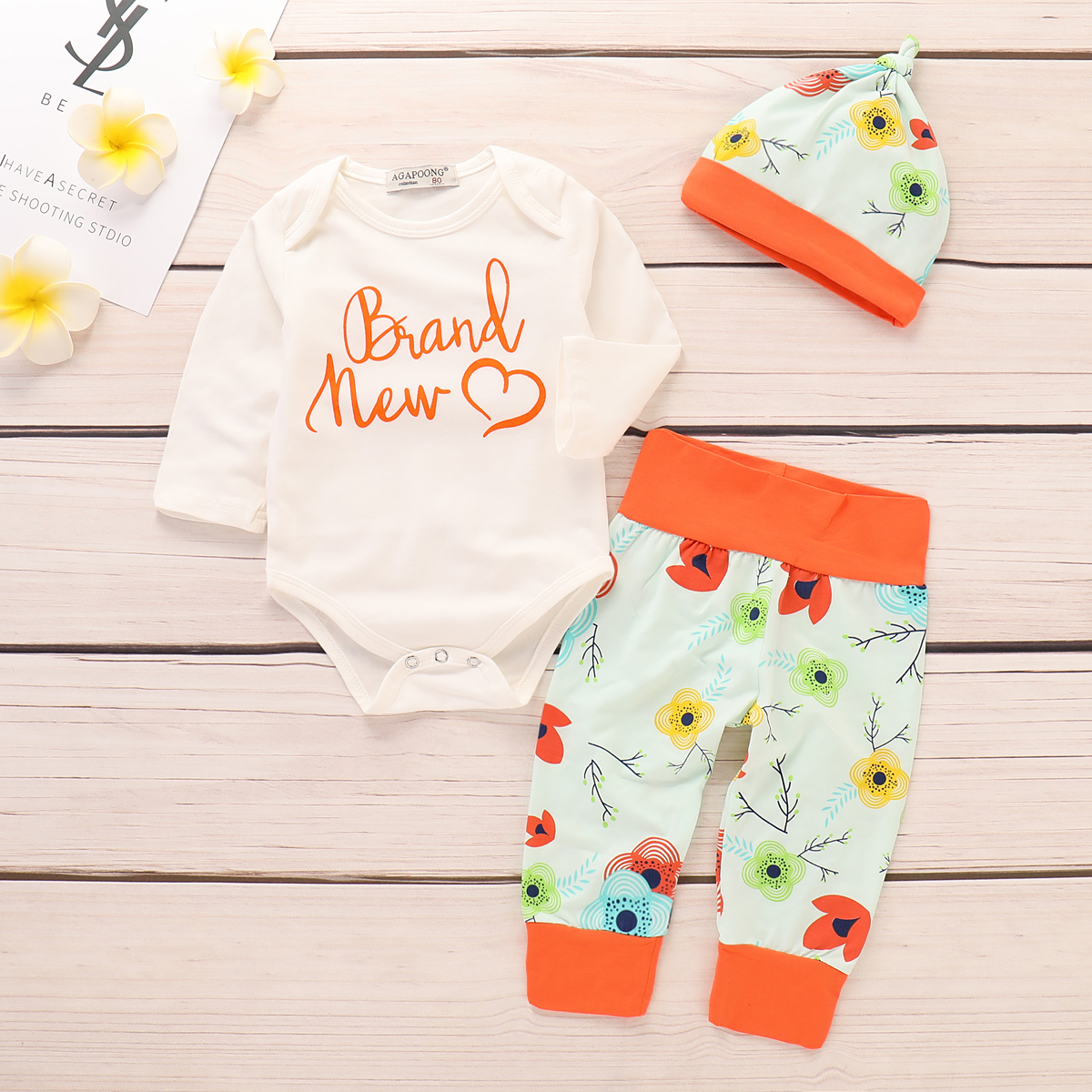 

Amazing Brand New Printed Bodysuit, Floral Pants and Hat Set for Baby