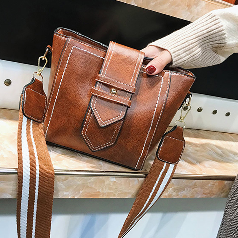 

Classic Strappy Crossbody Bag