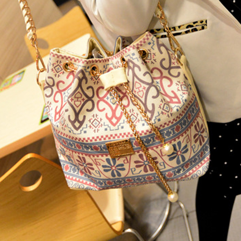

Stylish Boho Pearl Decor Crossbody Bag