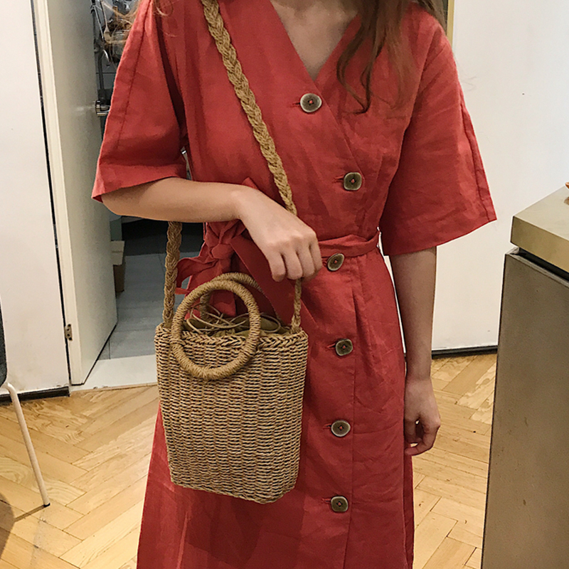 

Stylish Circle Handle Crossbody Bag