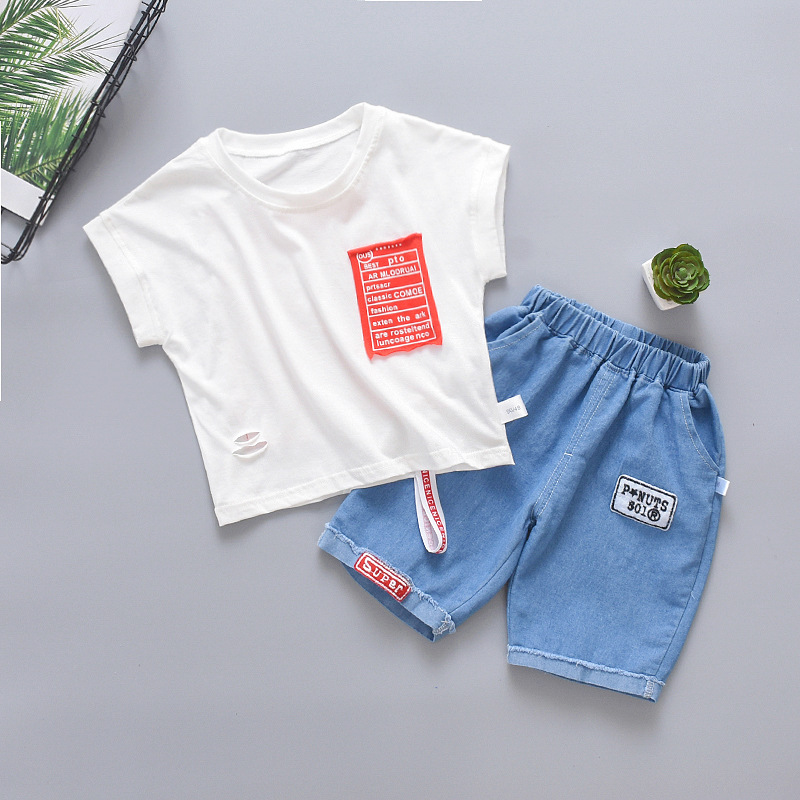 

Baby / Toddler Trendy Letter Applique Tee and Denim Shorts Set