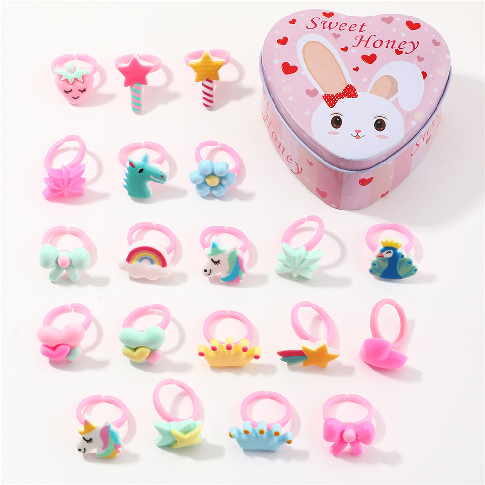 

20-pack Decorative Rings Jewelry Rings Set with Heart Shape Case for Girls (Random Pattern)