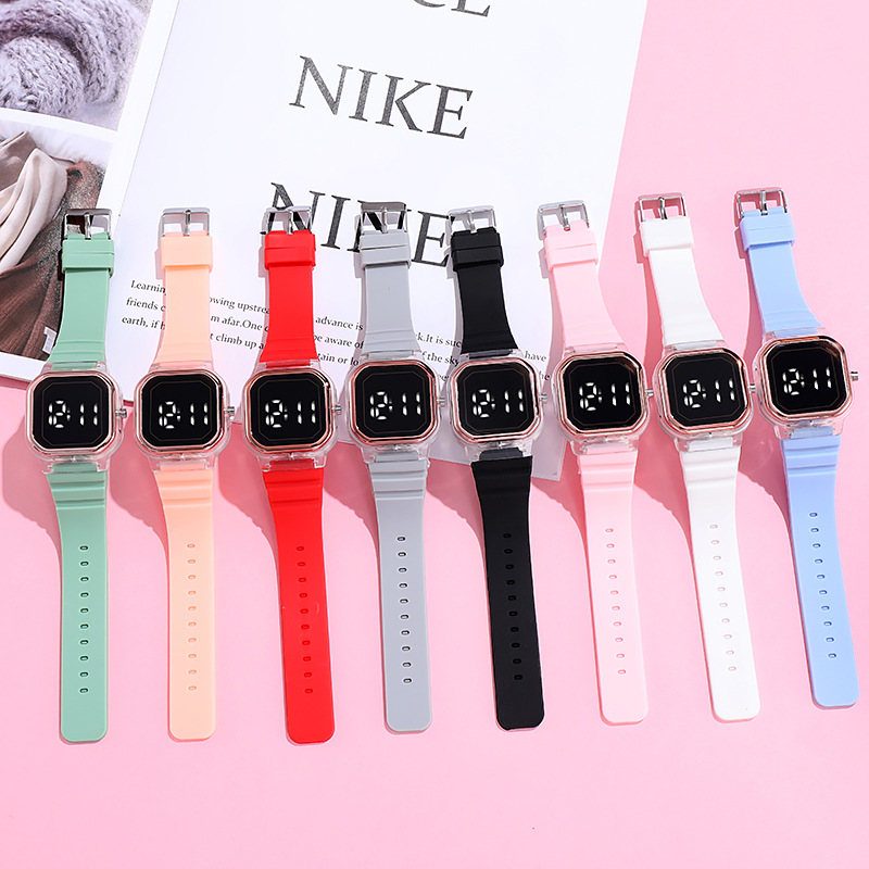 

Kids LED Watch Digital Smart Square Dial Electronic Watch for Outdoor Sport (With Packing Box) (With Electricity)