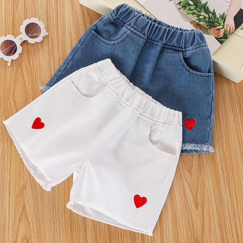 

Baby/Toddler Sweet Heart Denim Shorts of Valentine