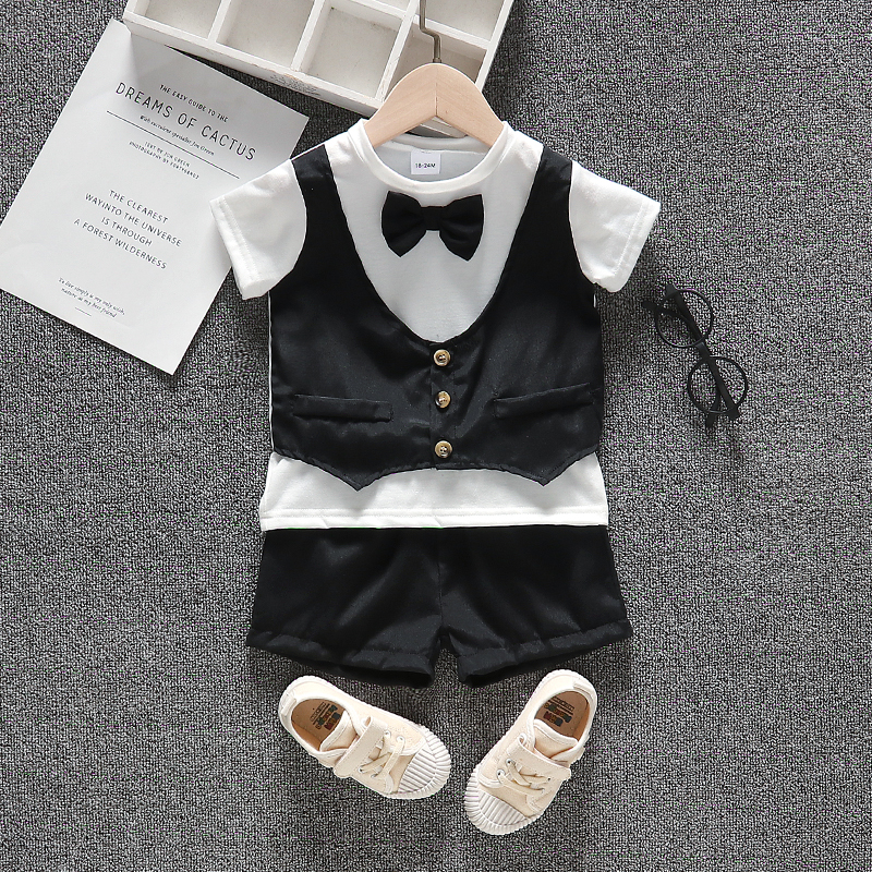 

2pcs Toddler Boy Gentleman Suit, Faux-two Bow tie Design Top and Shorts Party Set