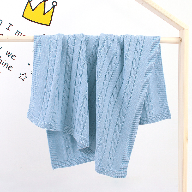

Soft Knitted Baby Blanket