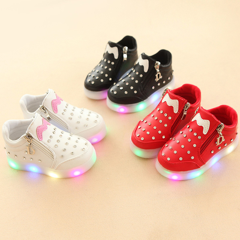 

Cartoon Rhinestone Zipper LED Shoes