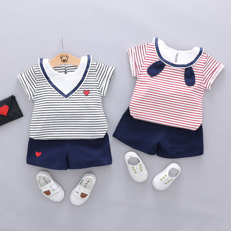 

Baby / Toddler Preppy Style Striped Top and Shorts Set