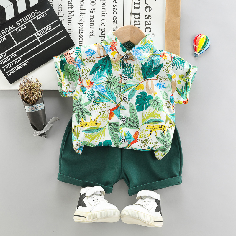 

2pcs Leaf Allover Lapel Collar Short-sleeve Baby Set