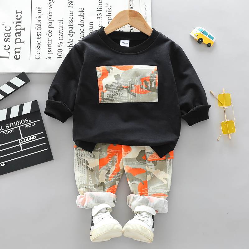 

2-piece Toddler Boy Letter Camouflage Print Pullover and Pants Set