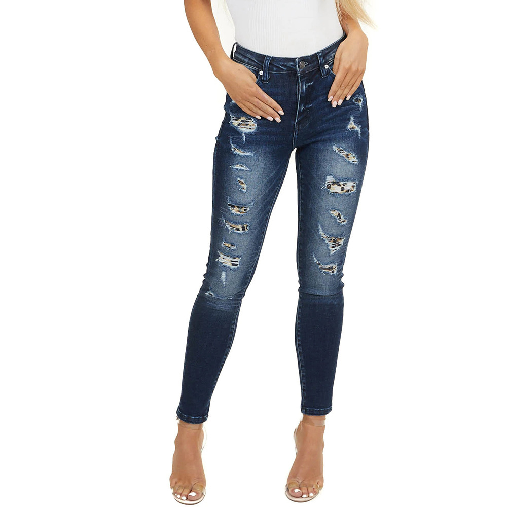 

Casual Ripped Skinny Jeans