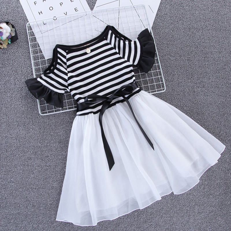 

Toddler Girl Tulle Striped Hole Design Ruffle-sleeve Dress