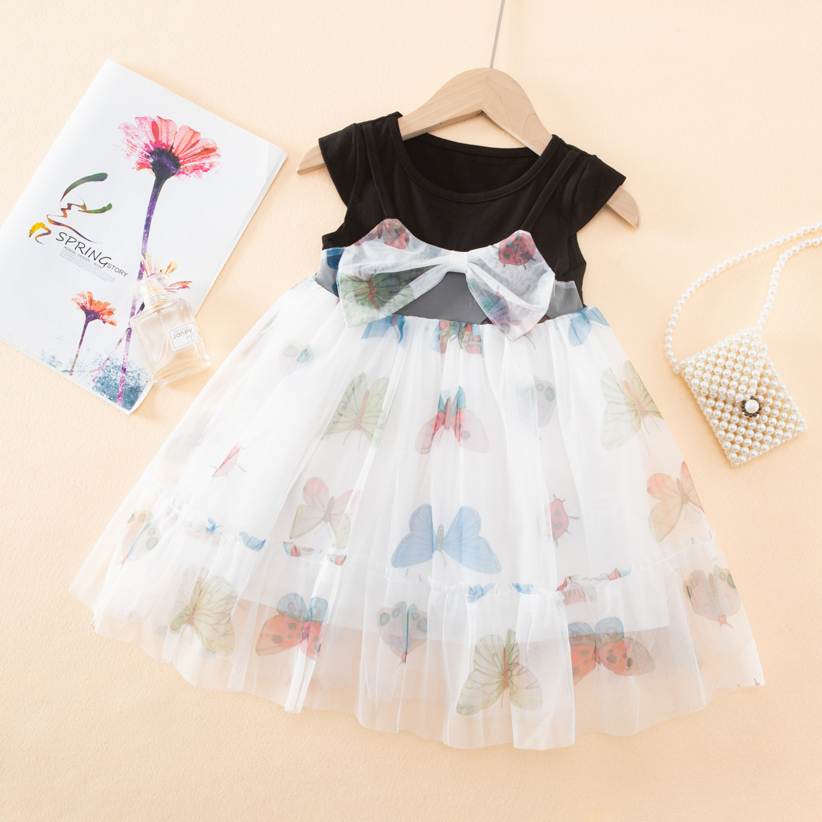 

Toddler Girl Butterfly Print Bowknot Mesh Design Splice Sleeveless Dress