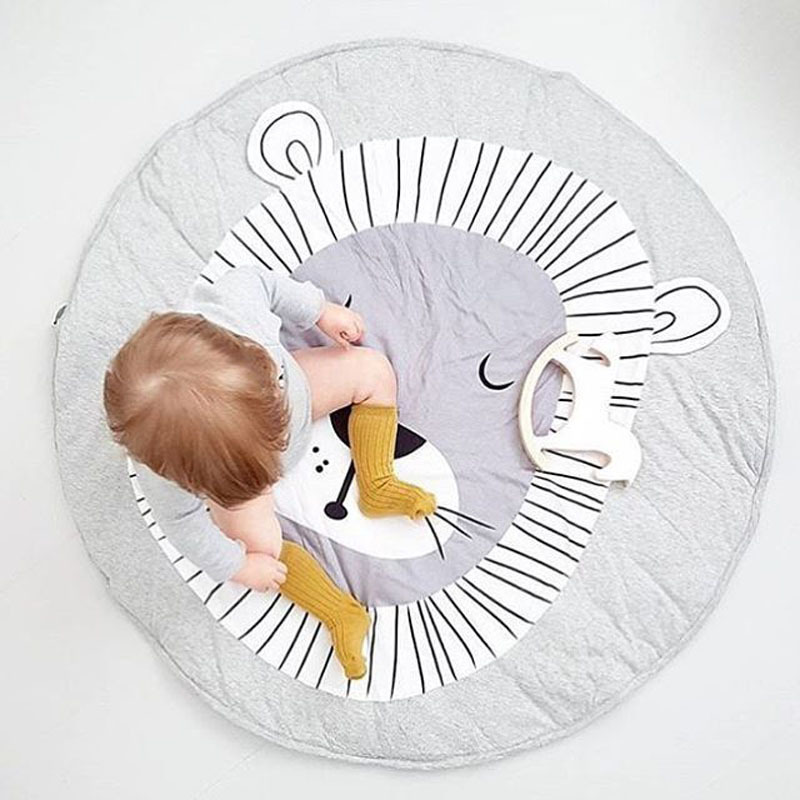 

Lion Embroidered Baby Play Mat