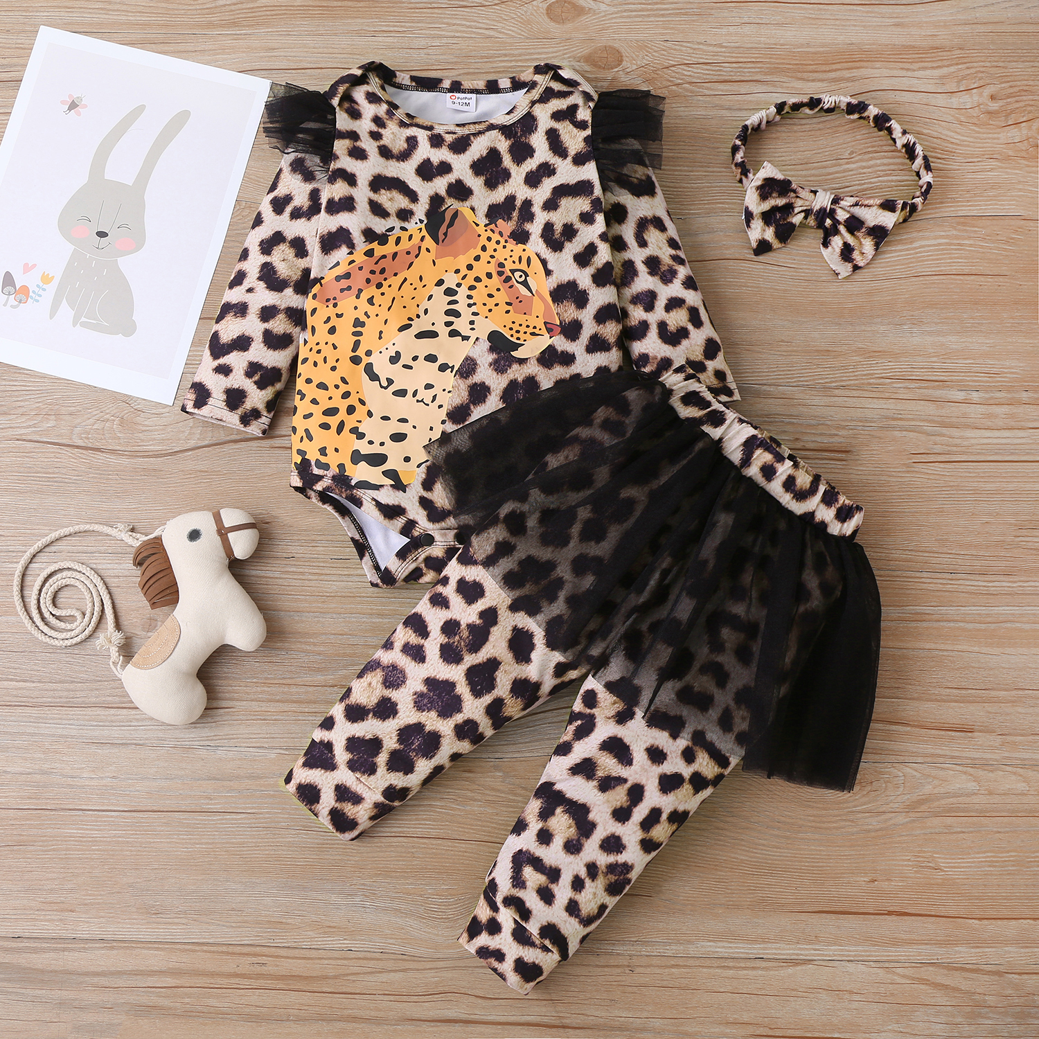 

3pcs Baby Girl Leopard Long-sleeve Cotton Romper Baby's Sets