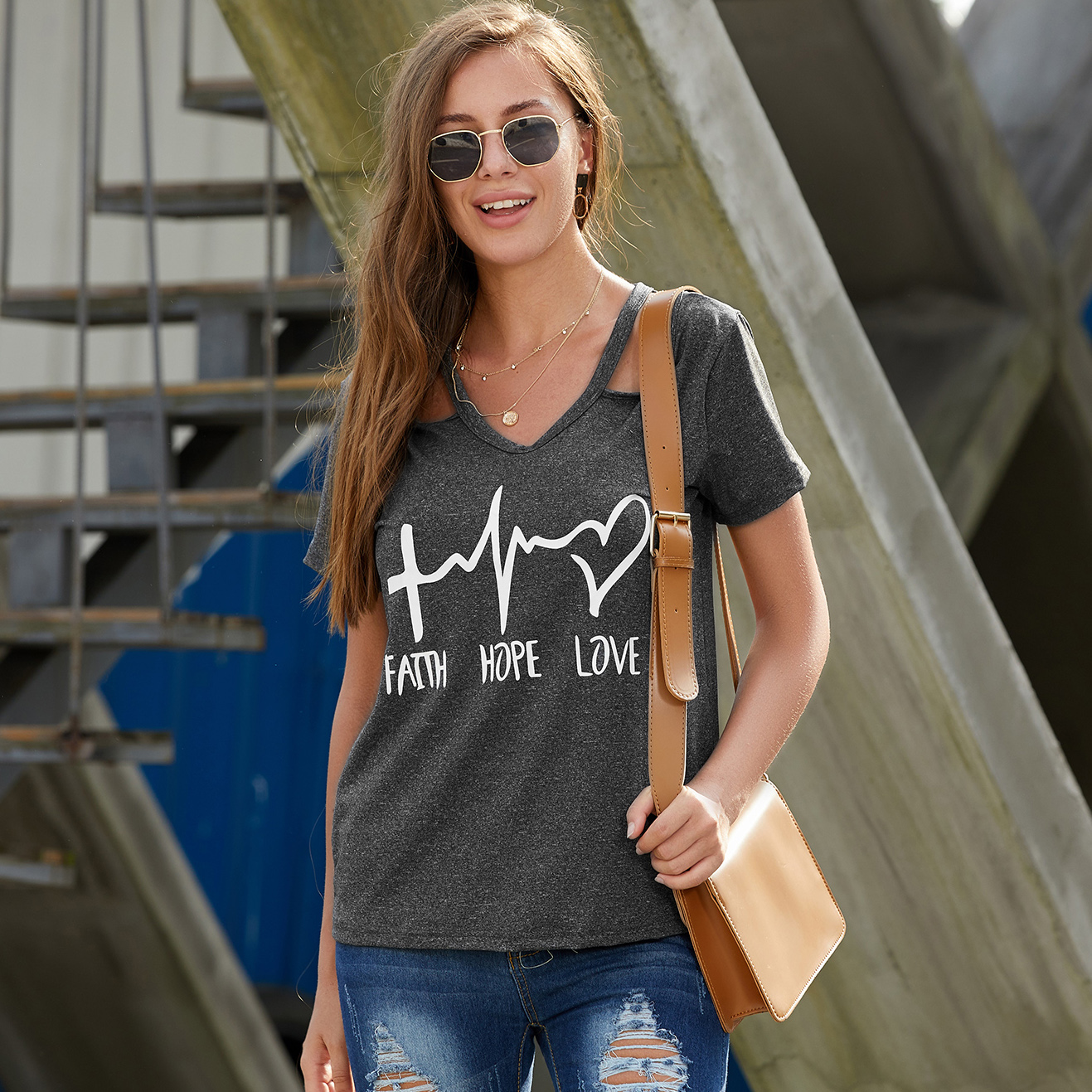 

Stylish Solid Letter Print Short-sleeve Top