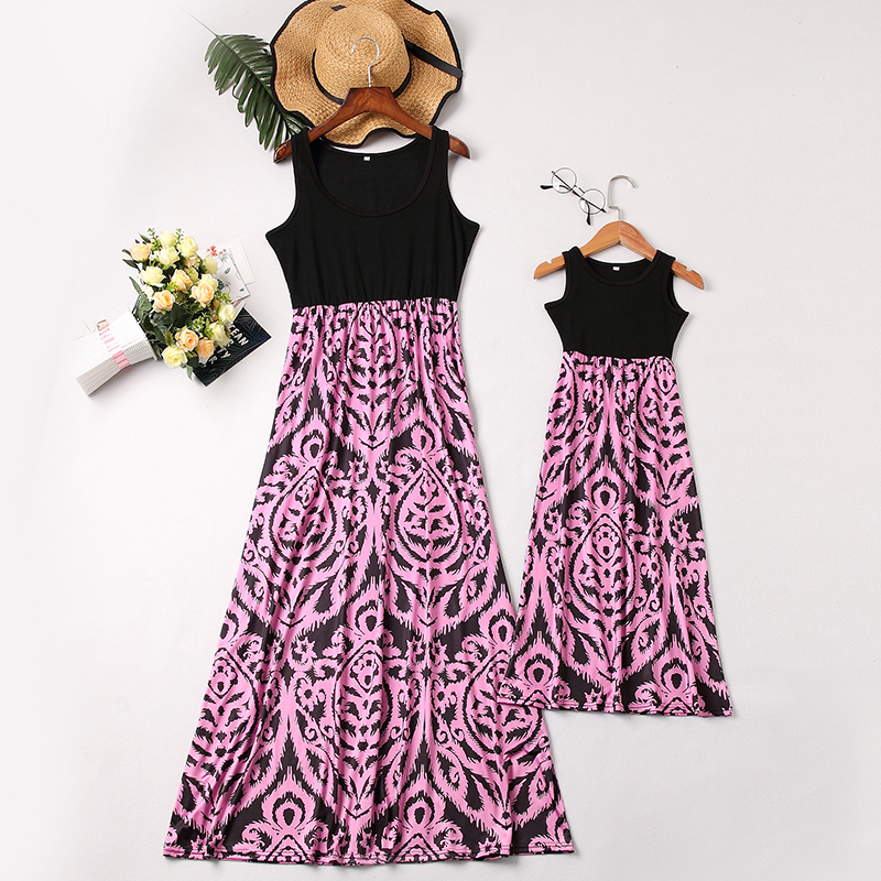 

Fashionable Printed Sleeveless Mommy and Me Maxi Dress
