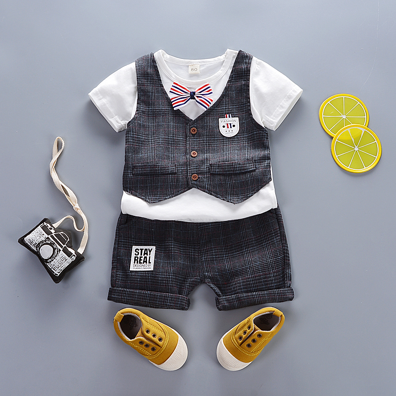 

Baby / Toddler Faux-two Bow Decor Gentleman Top and Applique Plaid Shorts