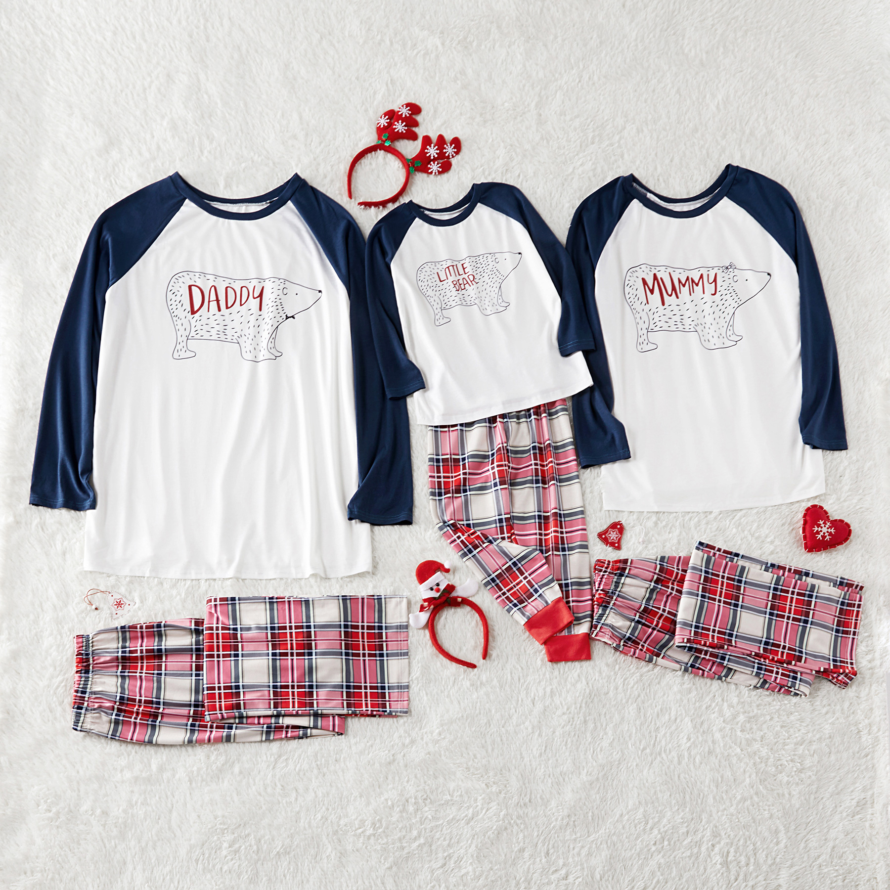 

Little Bear Print Top and Plaid Pants Family Matching Pajamas Set